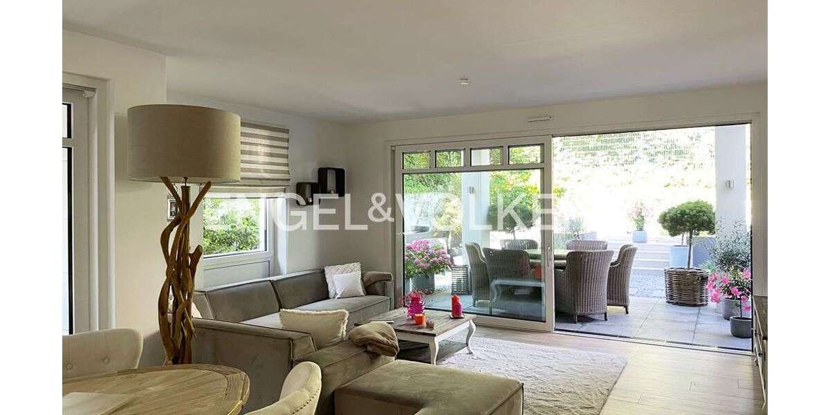 Etagenwohnung Dortmund Hombruch - 3 Zimmer, 130 m&sup2;, 1.950&euro; | Angebot:27217521